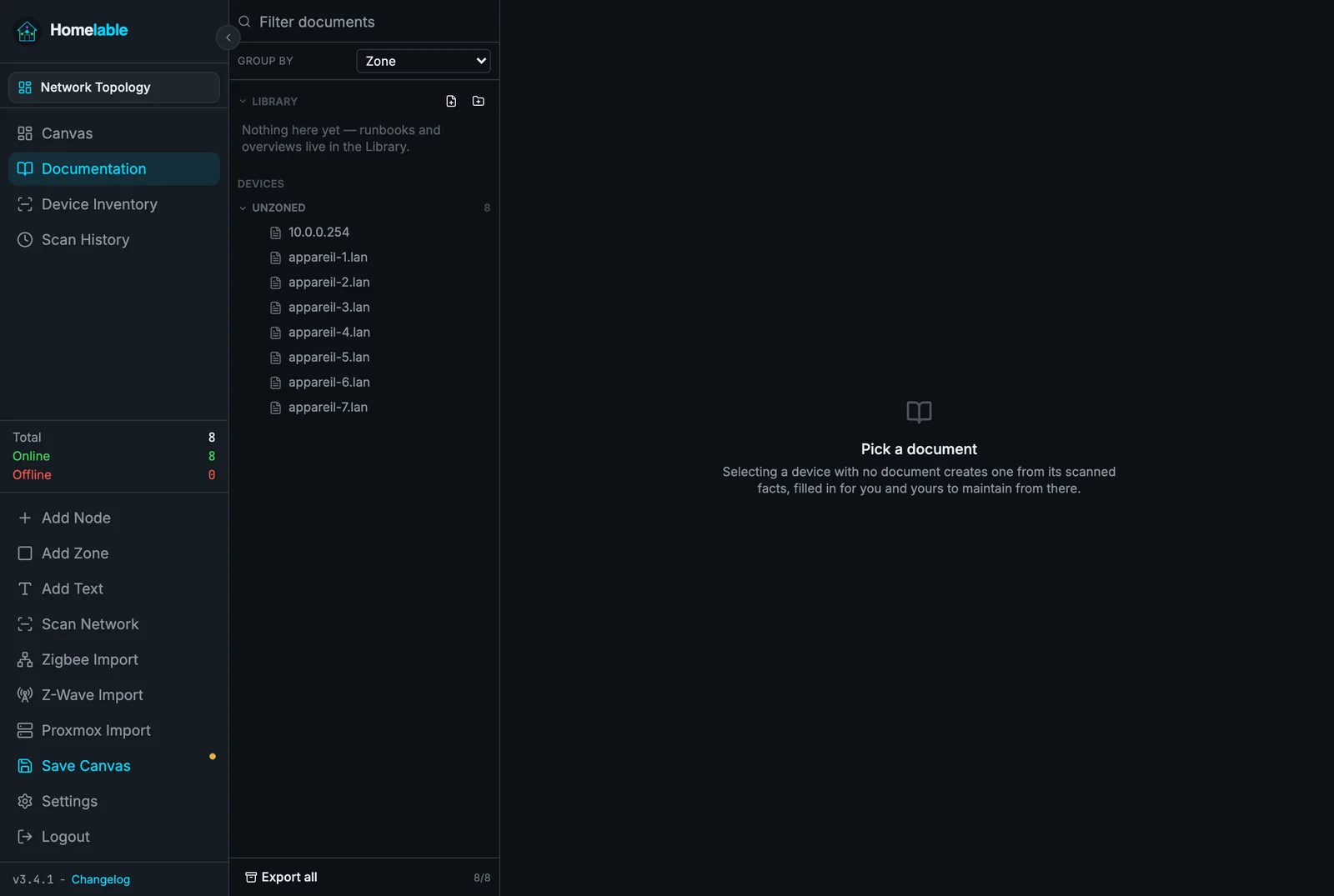 L'espace documentation : les huit appareils listés dans la colonne de gauche avec leur page, et le message expliquant qu'une page est créée à partir des faits scannés